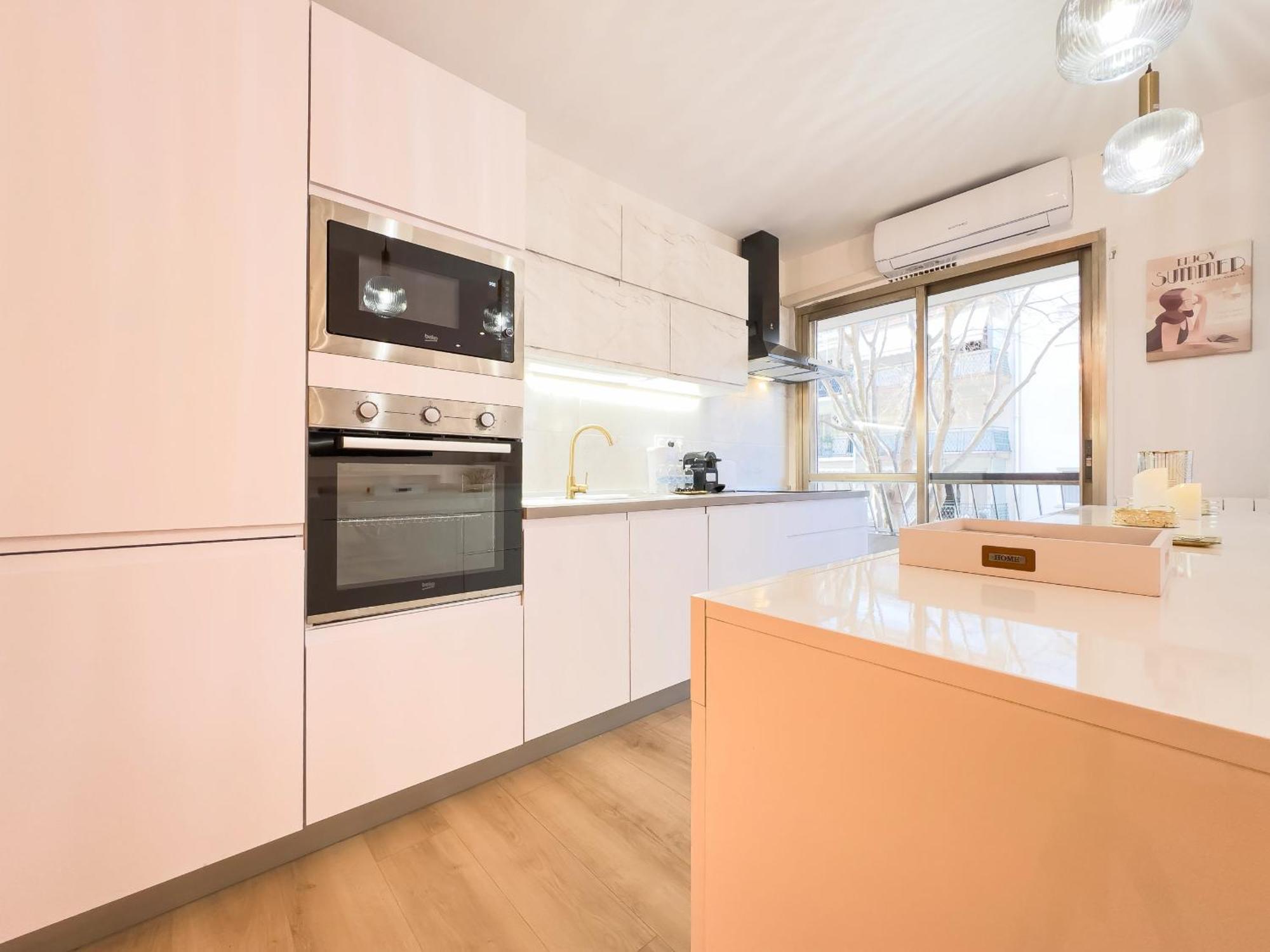 Appartement Le Dore By Winsome Destination Cannes